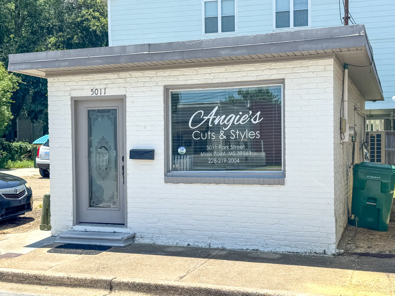 Angie's Cuts and Styles salon on Park Street
