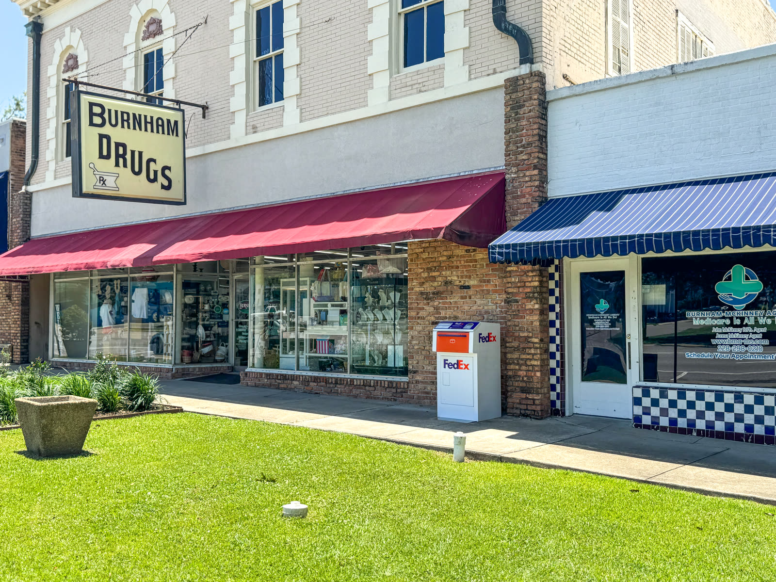 Burnham's Drugs at midday
