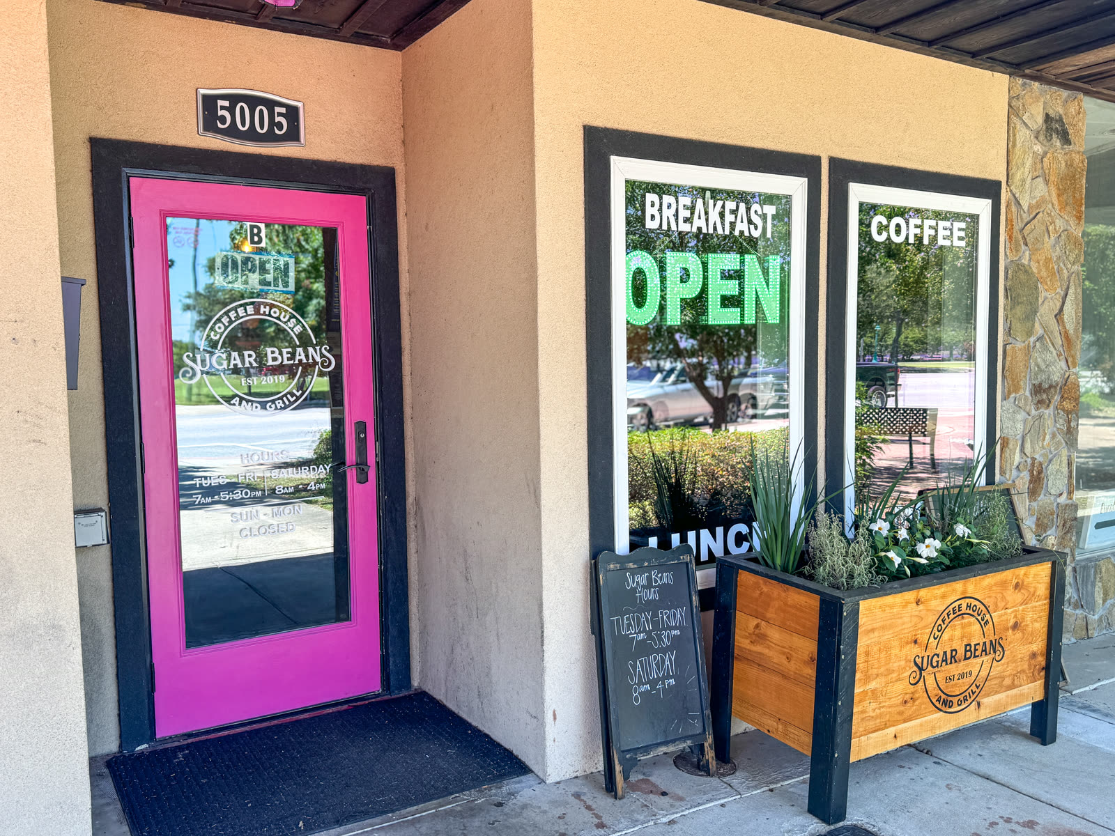 Sugar Beans Cafe in the morning